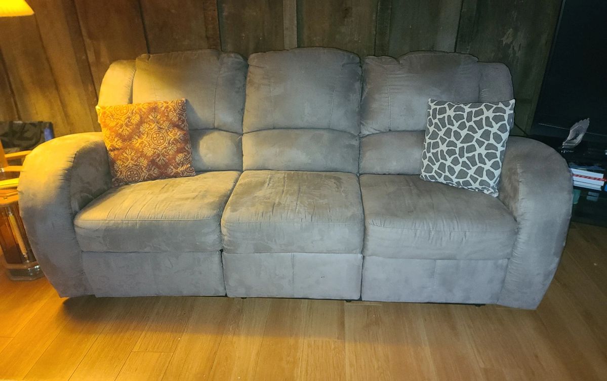 Chipley Estate Sale starts on 2/2/2024