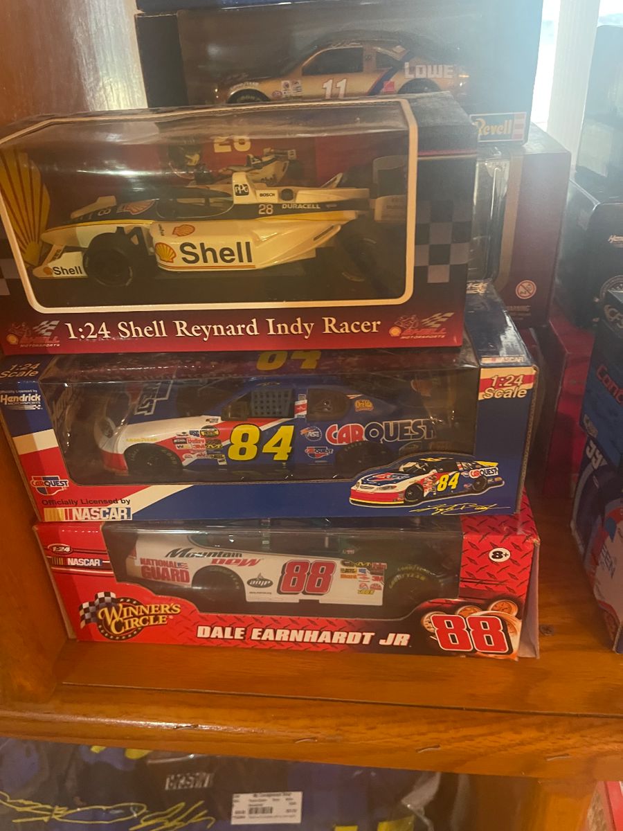 50 Off and More Saturday! Rock Hill Estate... starts on 1/18/2024