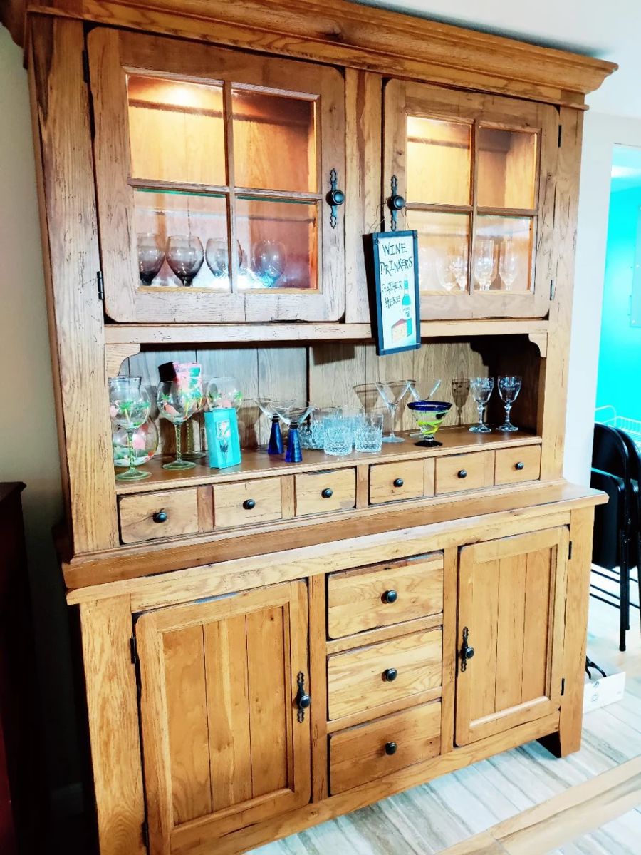 GORGEOUS FARMHOUSE HUTCH