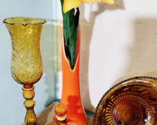 L. E. SMITH BITTERSWEET VASE, CARNIVAL GLASS, AMBER GLASS