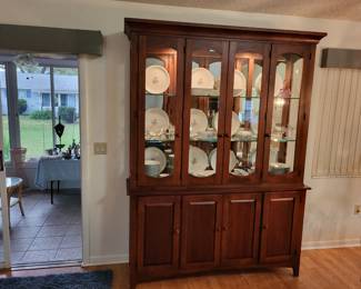 Noritake Rosales service for 12