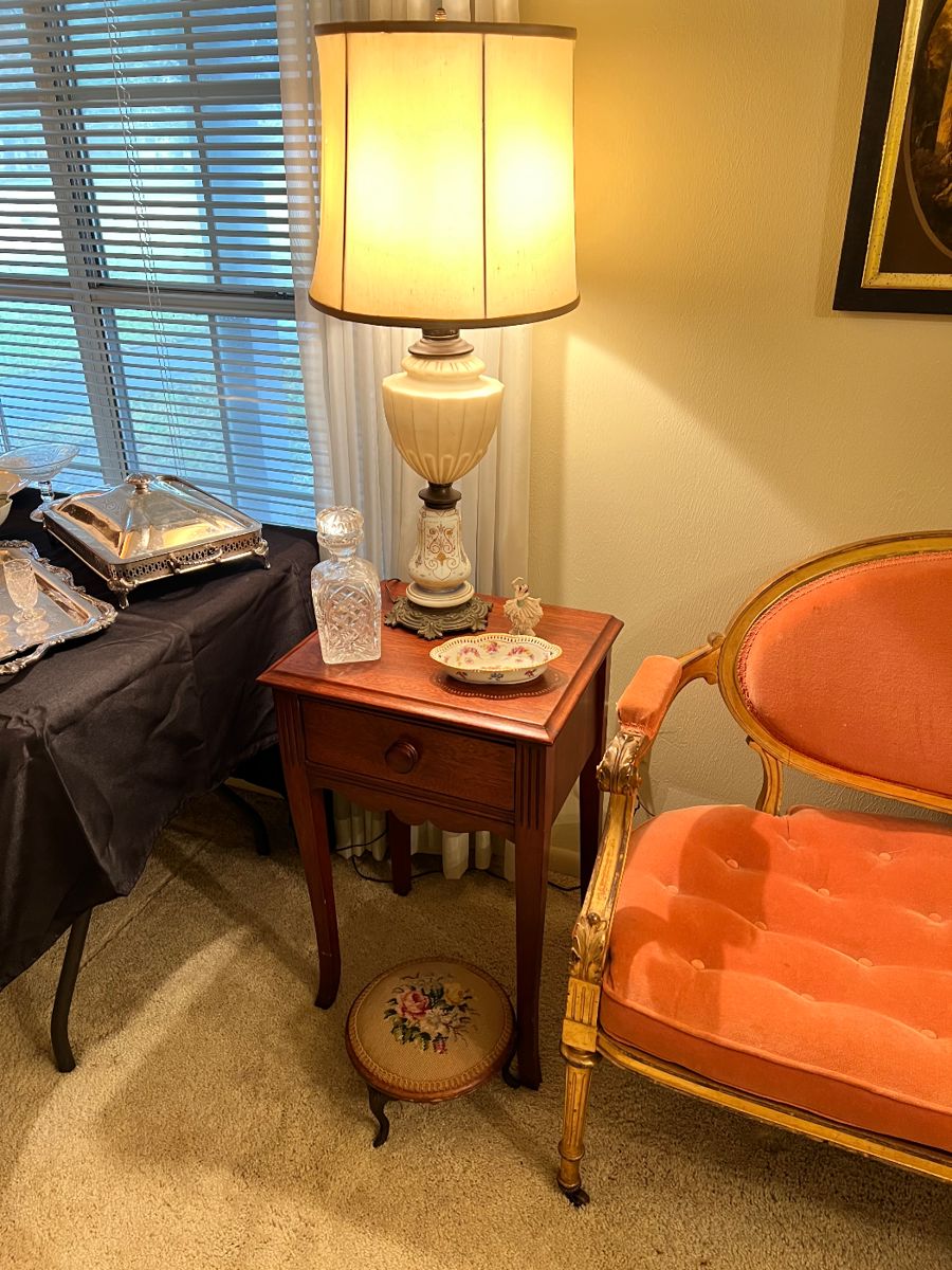 Beautiful Estate Sale Portland/Taft Antiques... starts on 1/26/2024