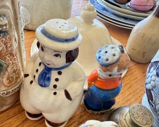 Salt and pepper shakers