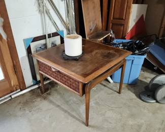 Lane Table