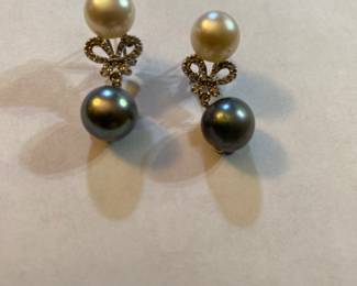 14 k Gold South Sea 10 MM Pearls Earrings