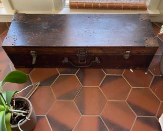 Antique wooden gun case.