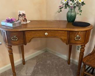 Lexington Furniture desk