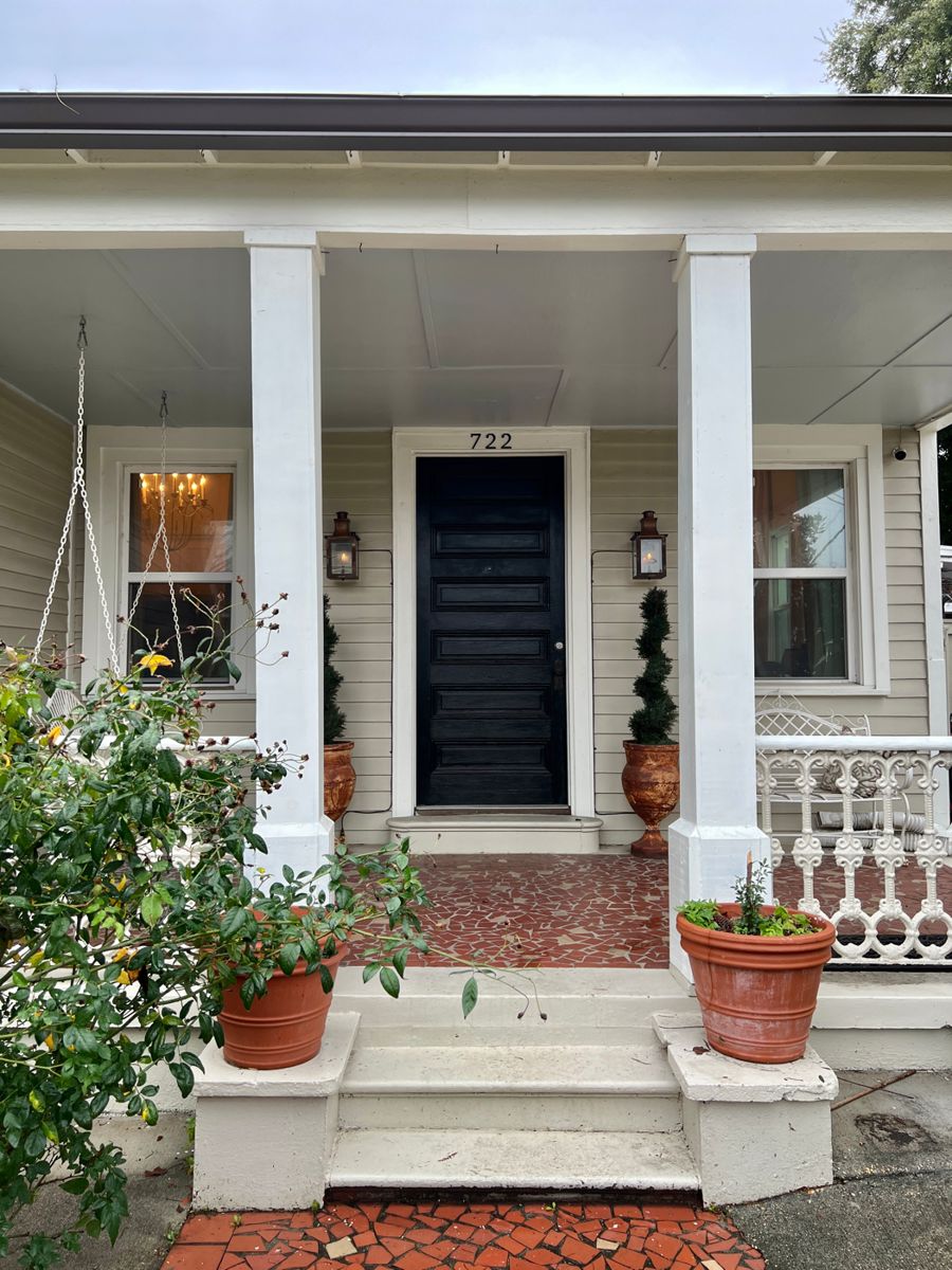 sidehaul bywater cottage tag sale in New Orleans, LA starts on 1/27/2024