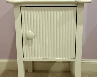 Maine Cottage Furniture Nightstand