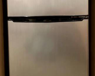 Whirlpool Mini Refrigerator