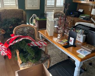 Desk, upholstered chairs