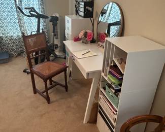 Desk, mirror, storage
