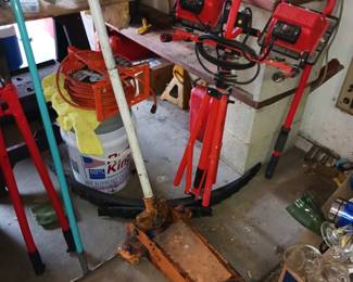 Shop lights, floor jack