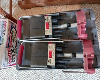 Shotgun loading equipment