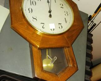 Regulator clock