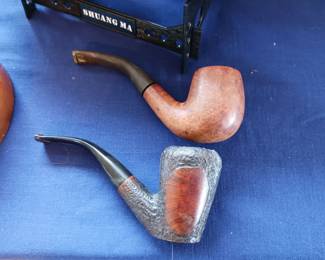 Vintage tobacco smoke pipes