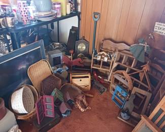 Country Cabin decorations