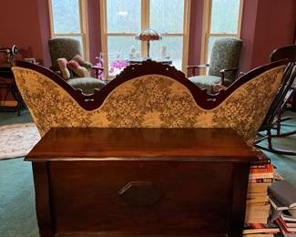 Nice oak chest with sliding tray.