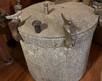 Very vintage pressure canner.