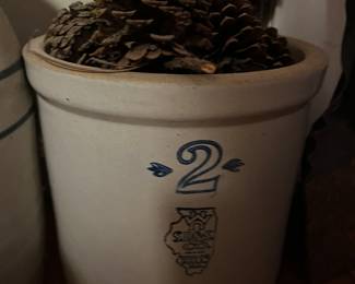 vintage Whitehall SP &S Co #2 Crock circa early 1900
