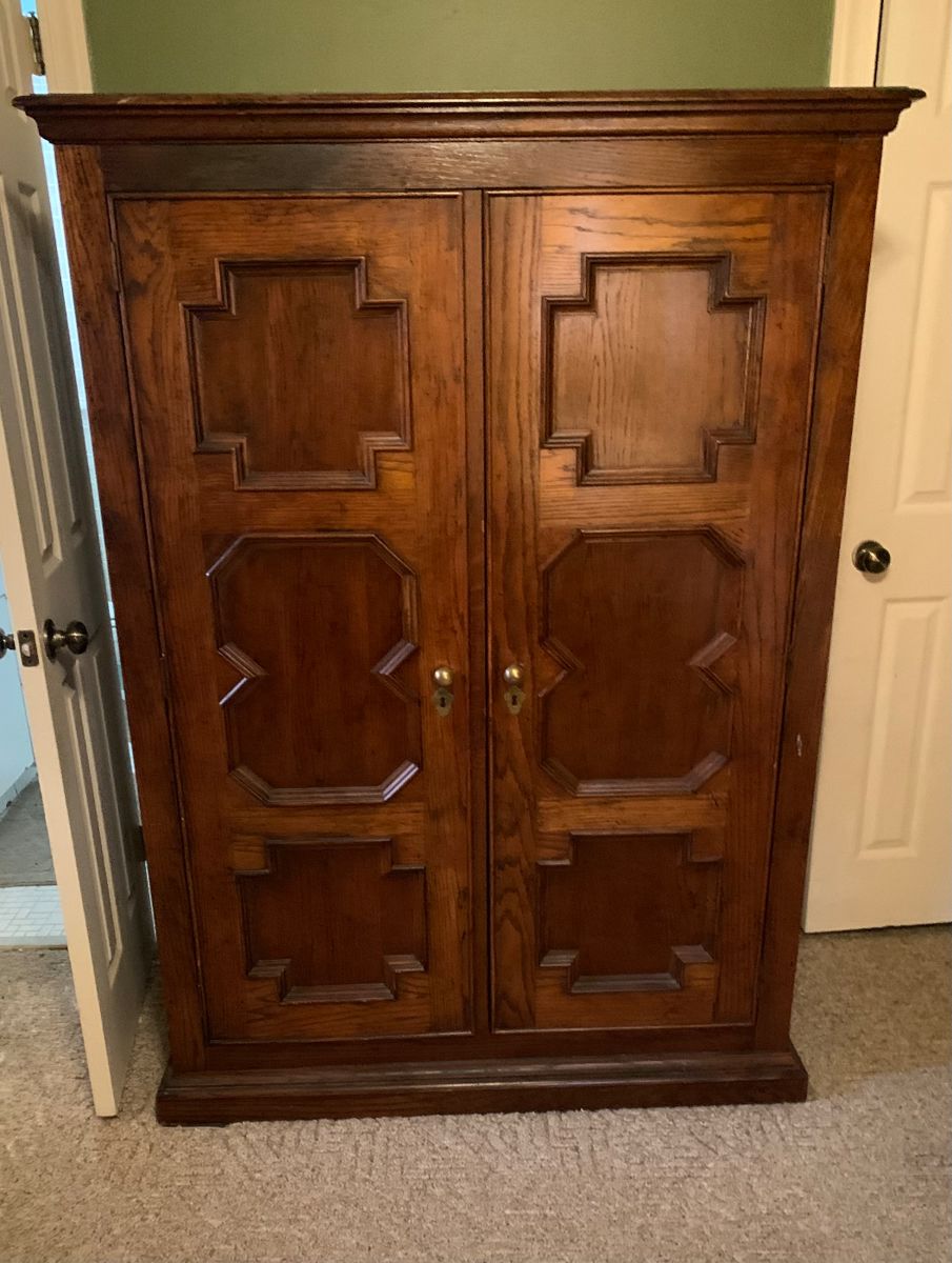 Kings Grant Estate Sale in Summerville, SC starts on 1/21/2024