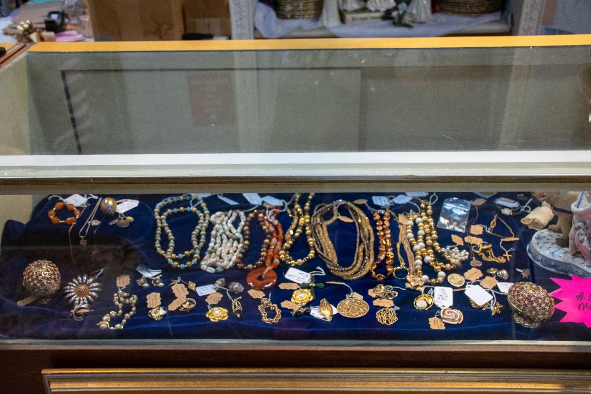 Warehouse Sale & Ogden Estate Sale in Lynchburg, VA starts on 1/27/2024