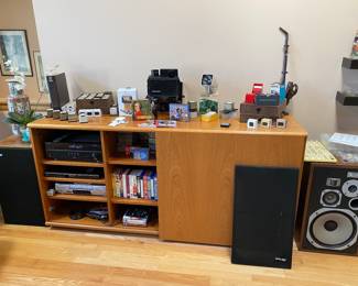 House of Teak, Media Cabinet