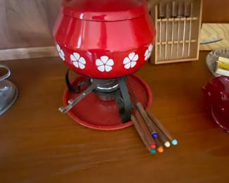 Mid Century Daisy Red Fondue Pot/Forks