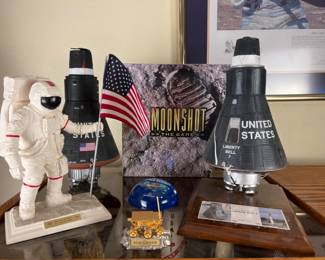 Moon Landing - JPL Mars Rover Sojourner Gold Plated Model