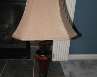 Wonderful table lamp with linen shade