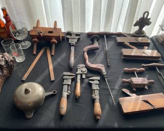 ANTIQUE TOOLS