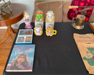 MISS PIGGY COLLECTIBLES 