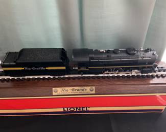 LIONEL STEAM ENGINE O GAUAGE