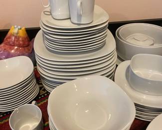 Block Langenthal Switzerland Transition White Dinnerware Set