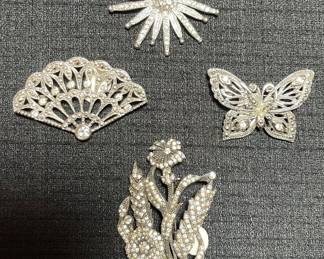 More Vintage Brooches 