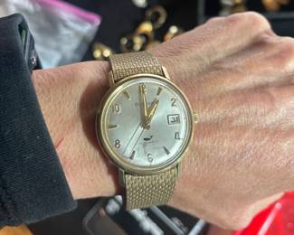 Vintage Gentlemen's  10K Rolled Gold Case Bulova Watch