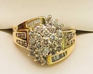 14k Gold Cocktail Ring 
    1 Ct Total Weight 
    Size  6.5