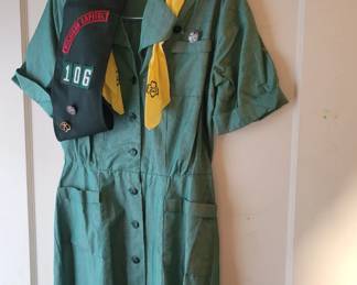 Vintage 4 Piece  Girl Scout  Uniform  Size 12/14