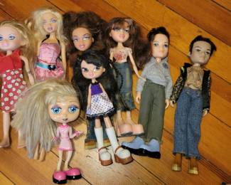 Bratz Dolls  These Will Be Sold All Together  As A Lot 