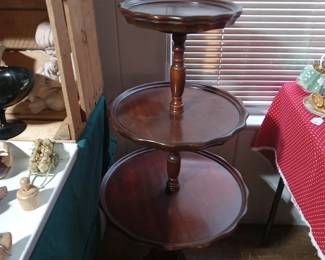 3 Tier Mahogany  Vintage Pie Crush Table 