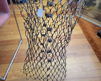 Vintage Wire Form 