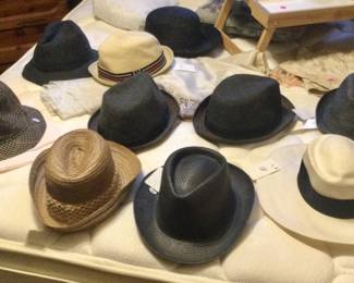 Men’s fedoras 