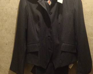 Ladies suit