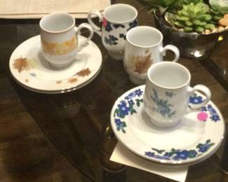 Cute 1960’s luncheon set