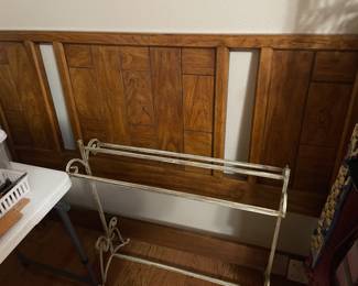 wrought iron blanket /comforter rack