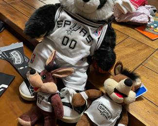 build a bear spurs and more