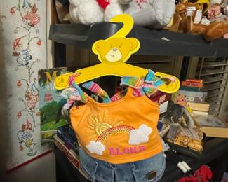 build a bears and outfits for them