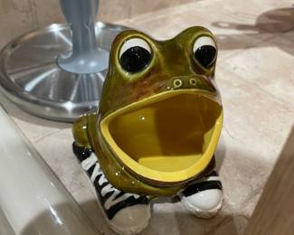 i love cool sponge holders !!