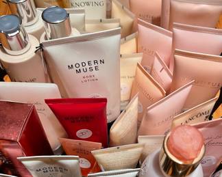 Loads of Lotions by Estée Lauder KNOWING Beautiful Shimmer Pleasures 
& Lancôme Modern Muse La Vie Cest Belle