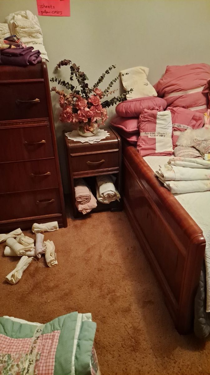 3 piece vintage "waterfall" bedroom set